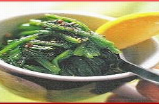 Spinach with Lemon Juice and Butter