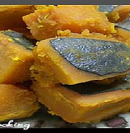 Japanese Recipes called Kabocha Nimon カボチャ煮物