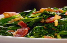 Japanese Recipe Called Fried Spinach with Beacon