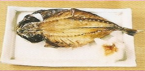 Grilled Dried horse mackerel 鯵の干物
