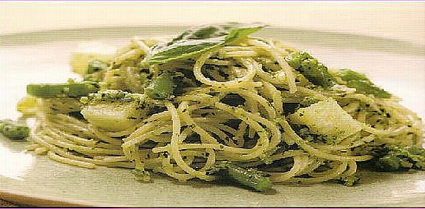 Pasta with Pesto パスタジェノベーゼ