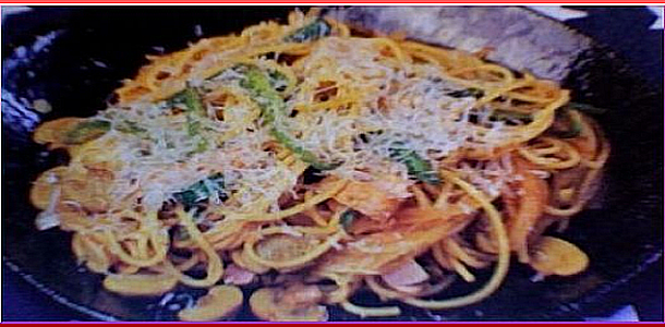 Spaghetti Neapolitan Japanese Style 日本風スパゲッティナポリタン