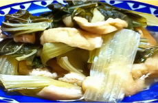 Deep-Fried Tofu and SHIRONA Dipped in Sauce