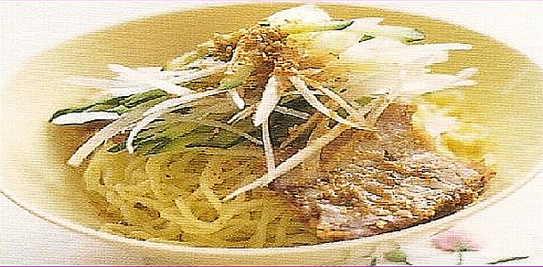 Chilled Noodles with Pork 冷やし麺